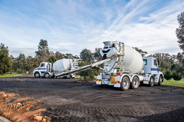 Best Commercial Concrete Services in Saugatuck, CT
